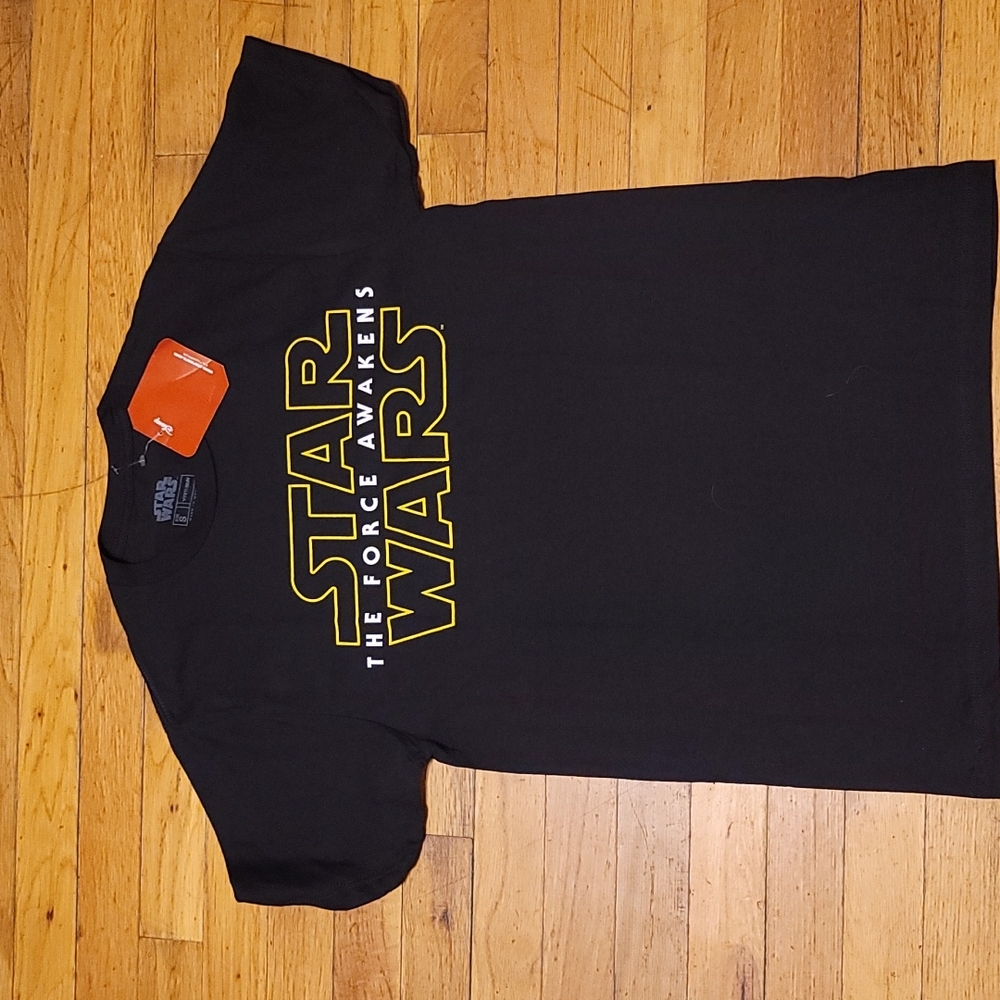 NWT star wars tee shirt small